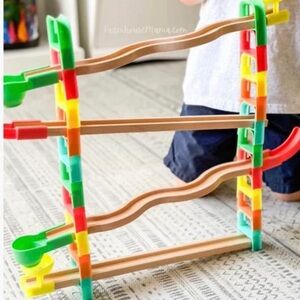 Lovevery Wood Marble Track & ball Set excellent used condition
